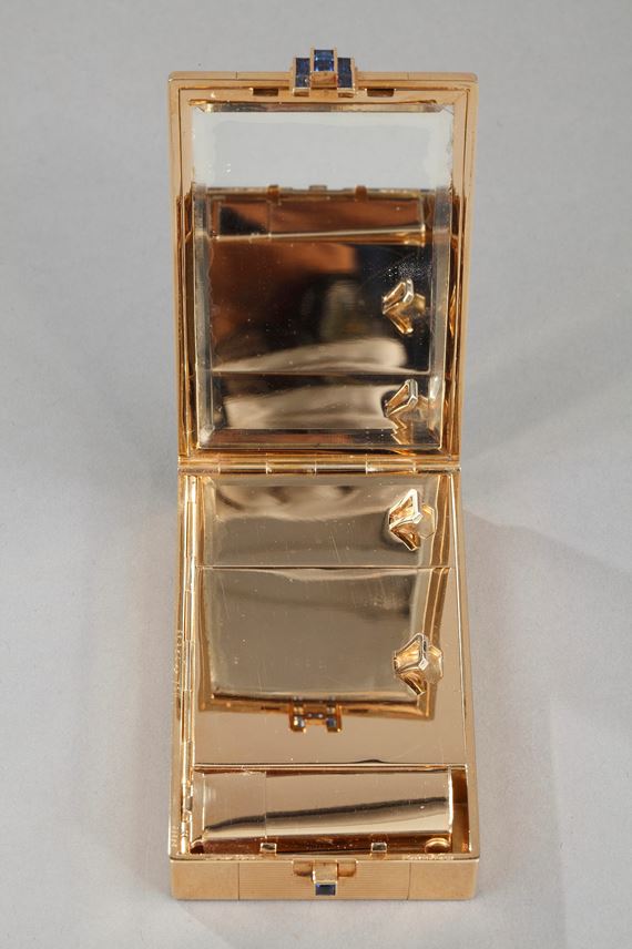   Cartier - A French art deco jewelled gold vanity case | MasterArt
